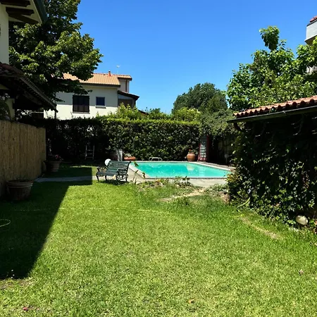 Con Piscina In Versilia - Marina Di - Casa de Férias